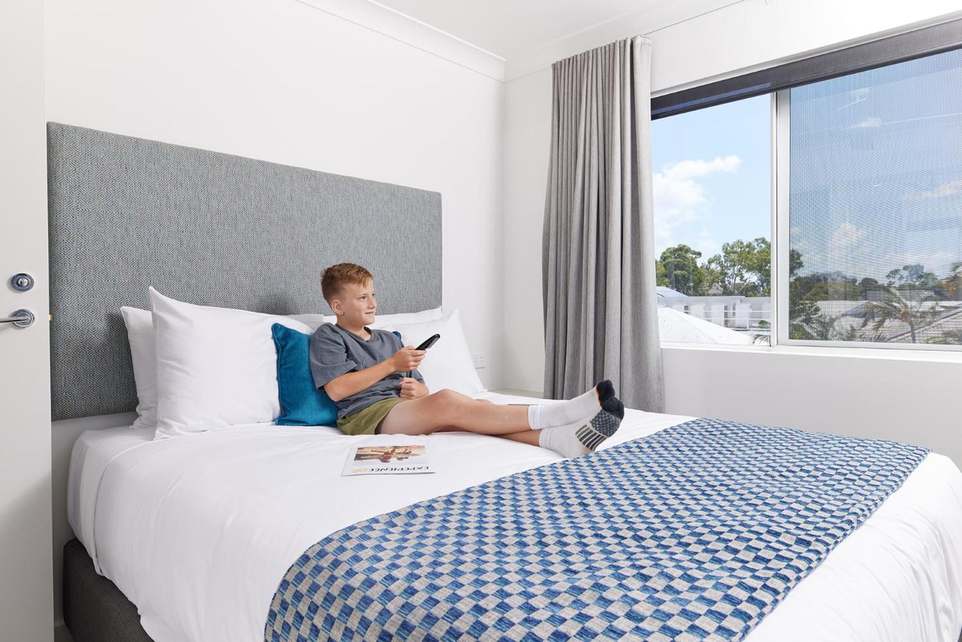 Southport Motel & Apartments โกลด์โคสต์ ภายนอก รูปภาพ