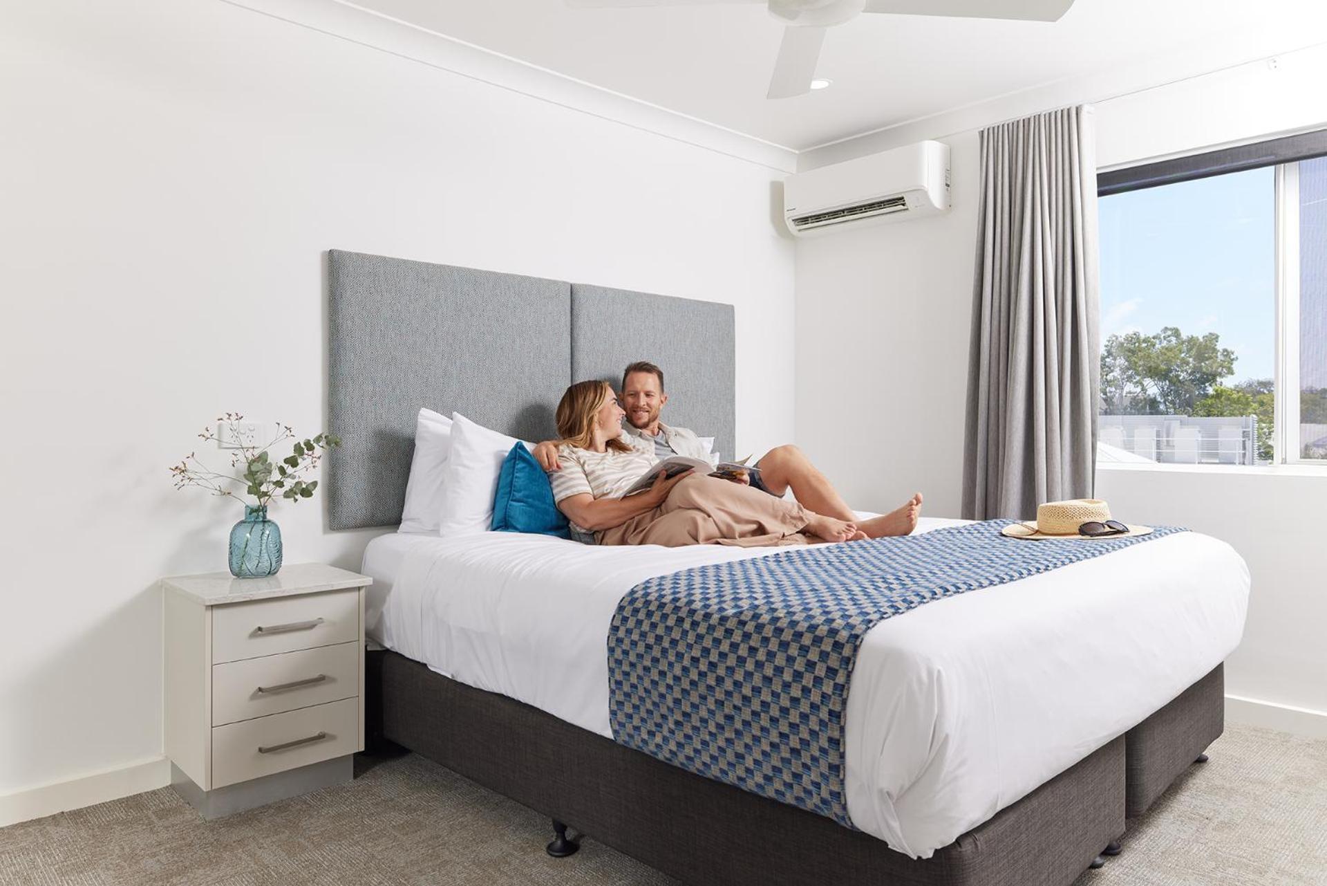 Southport Motel & Apartments โกลด์โคสต์ ภายนอก รูปภาพ