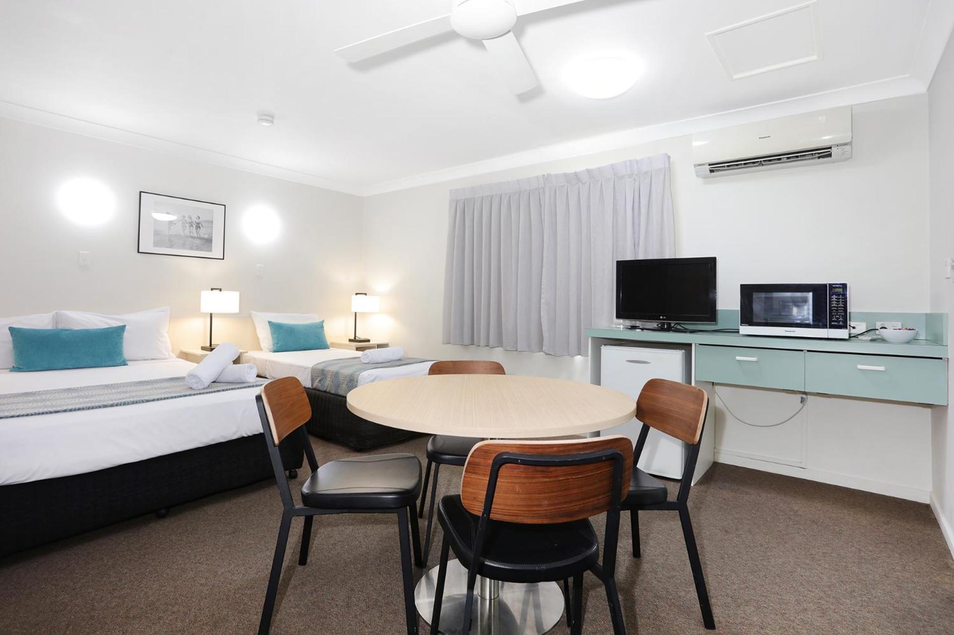 Southport Motel & Apartments โกลด์โคสต์ ห้อง รูปภาพ