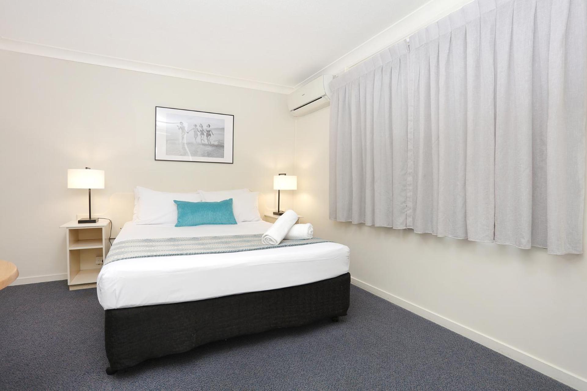 Southport Motel & Apartments โกลด์โคสต์ ภายนอก รูปภาพ
