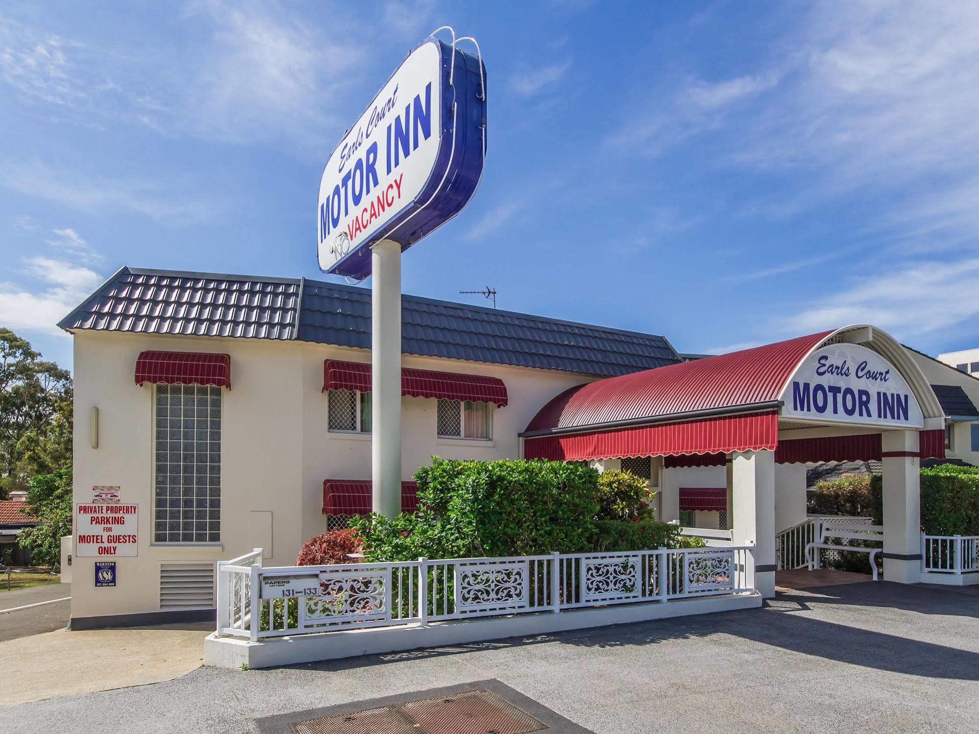 Southport Motel & Apartments โกลด์โคสต์ ภายนอก รูปภาพ